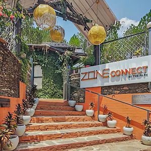Zone Connect By The Park, Lansdowne